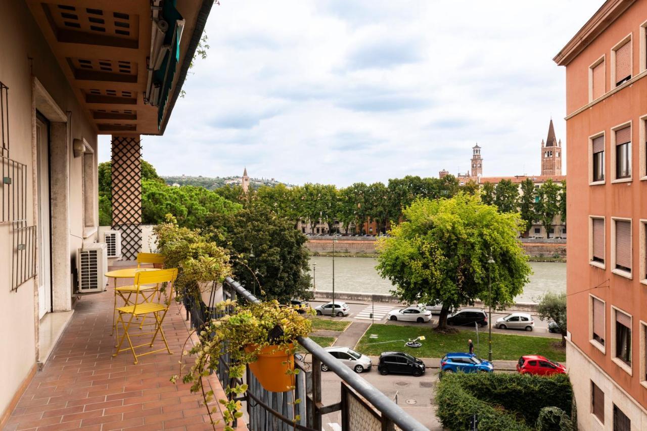 Riverview Luxury Flat ヴェローナ エクステリア 写真